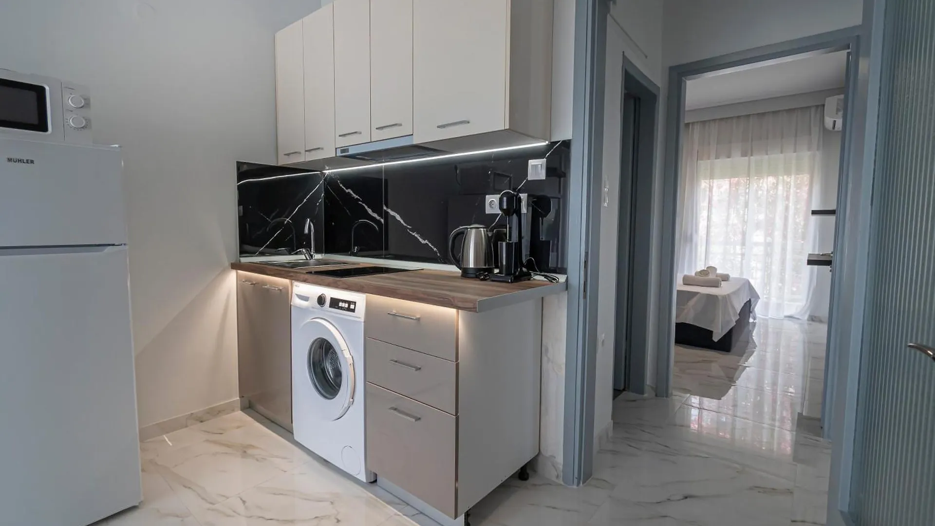 Happy Ellen Seafront Apartments By Travel Pro Services - Nea Plagia Halkidiki Flogita