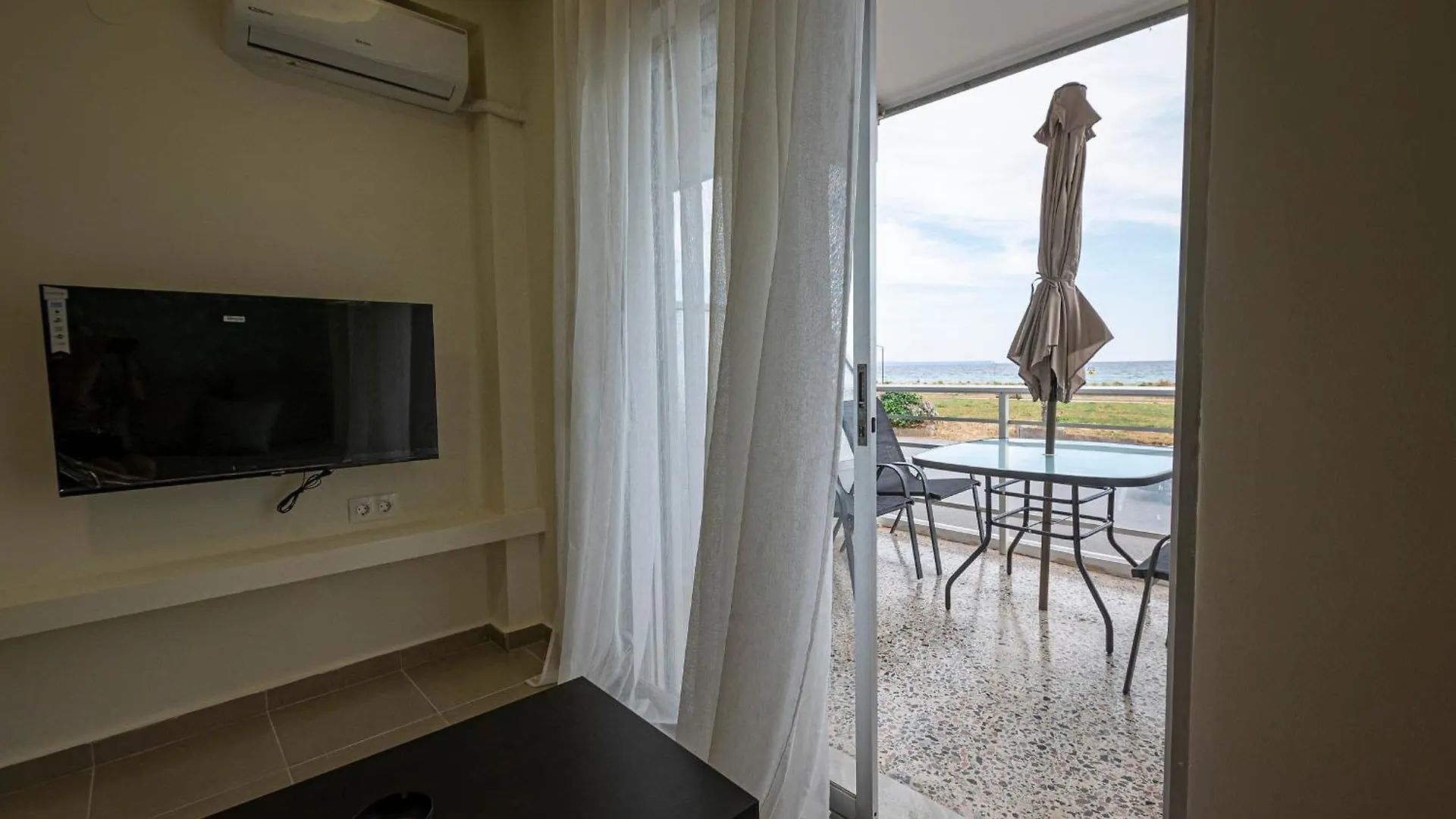 Happy Ellen Seafront Apartments By Travel Pro Services - Nea Plagia Halkidiki Flogita Grecia